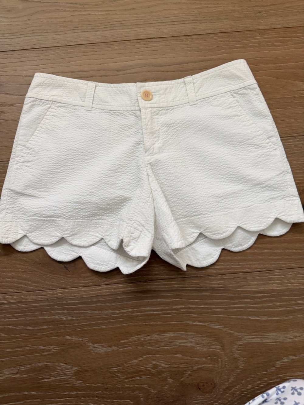 Lilly Pulitzer short 2